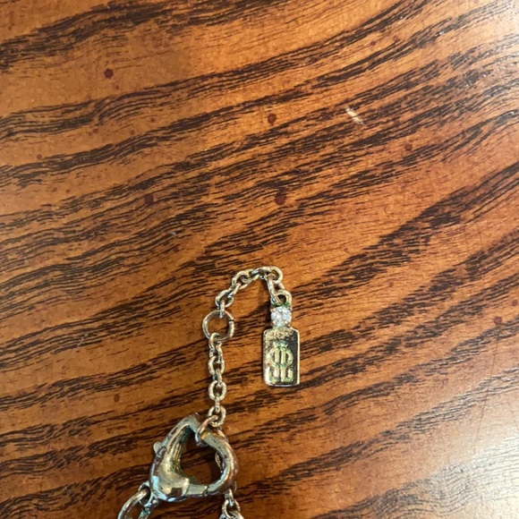 Jennifer Lopez JLO yellow pendant necklace - Picture 2 of 3